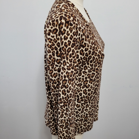 Charter Club leopard print Pima cotton tee size large - Picture 3 of 6